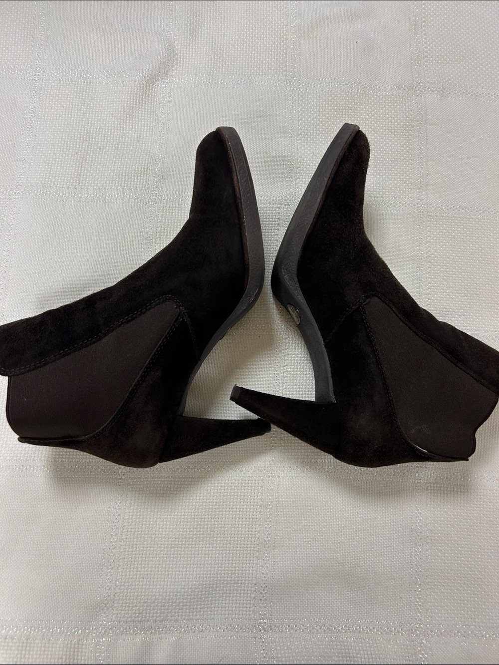 Stuart Weitzman Dark Brown Suede Pointed Toe Chelsea Booties image 4